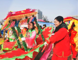 春节期间潍坊市奎文区文旅消费市场年味“热辣滚烫”